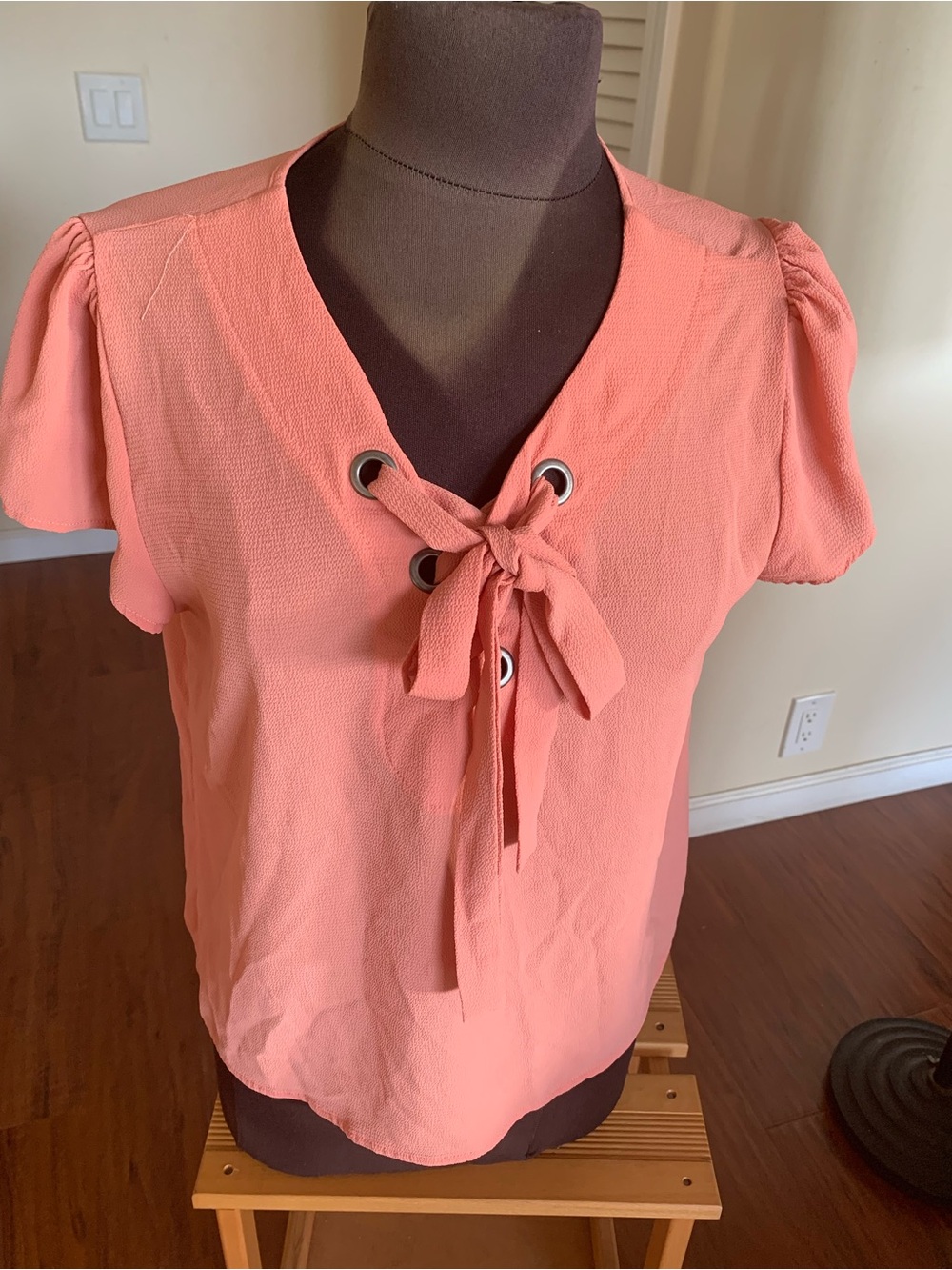 Active USA Coral Tie-Neck Puff Sleeve Blouse